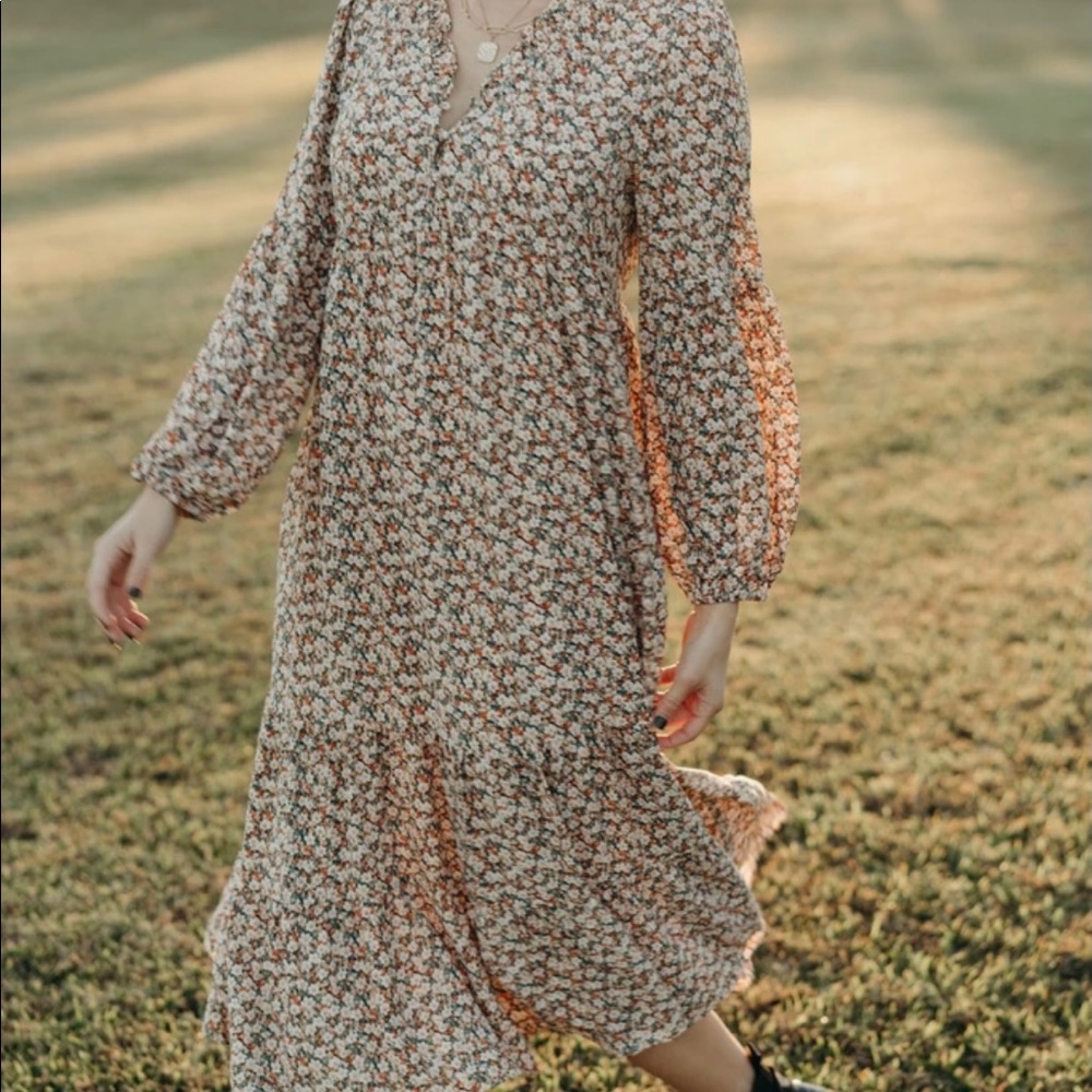 (SOLD) CJLA Floral Ellie Tiered Midi Dress